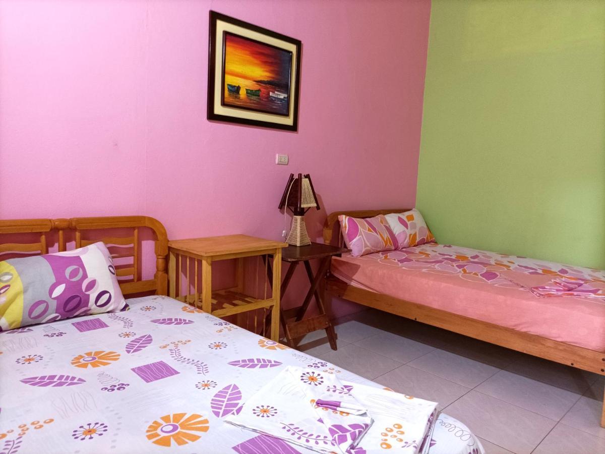 Hotel La Casa De Lili à Olón Extérieur photo