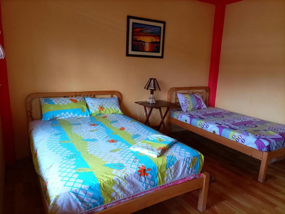 Hotel La Casa De Lili à Olón Extérieur photo