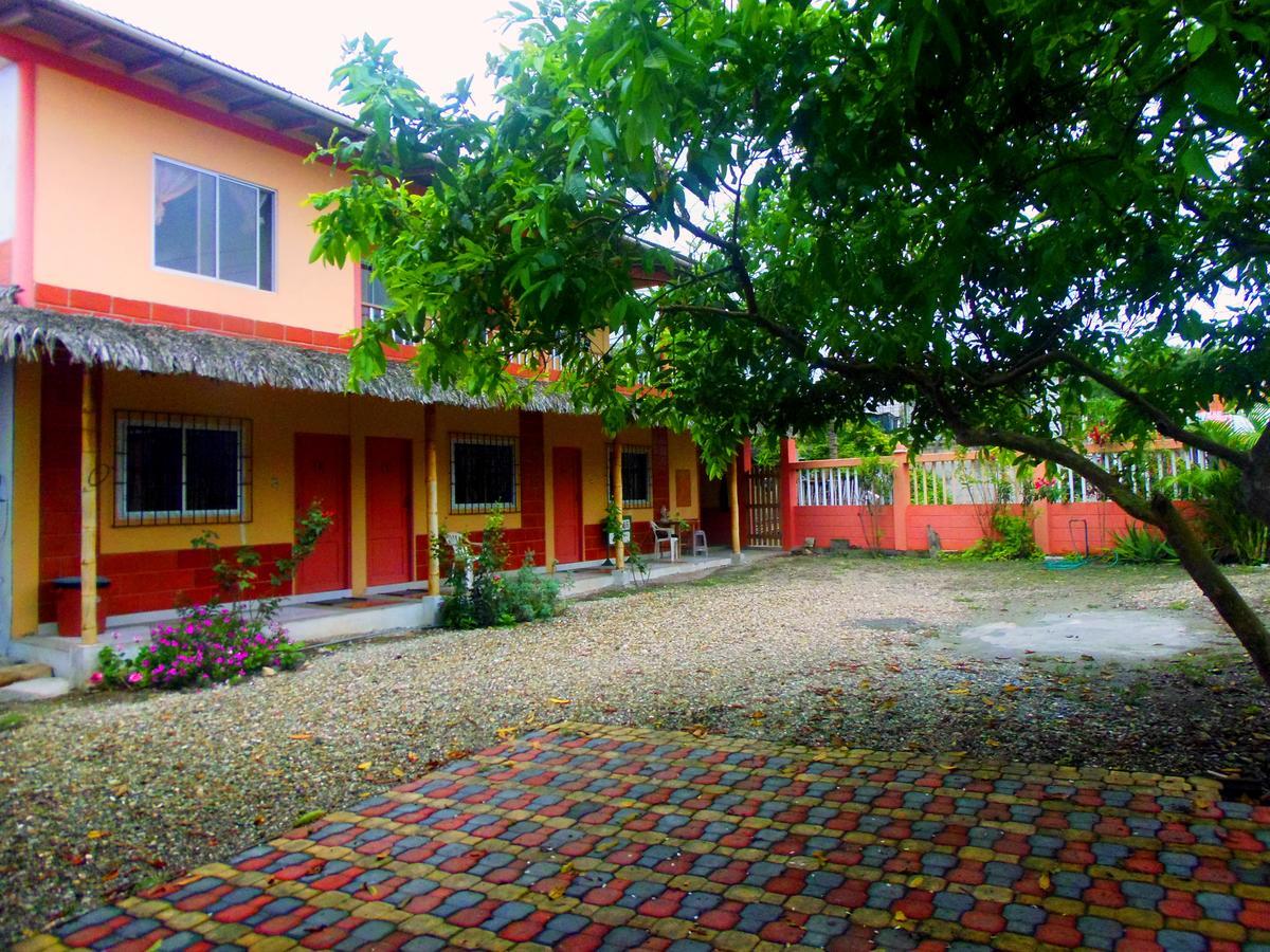 Hotel La Casa De Lili à Olón Extérieur photo
